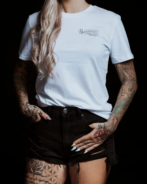 Unmistakable Dagger Thrust T-Shirt - Weiß für Frauen - Frontansicht